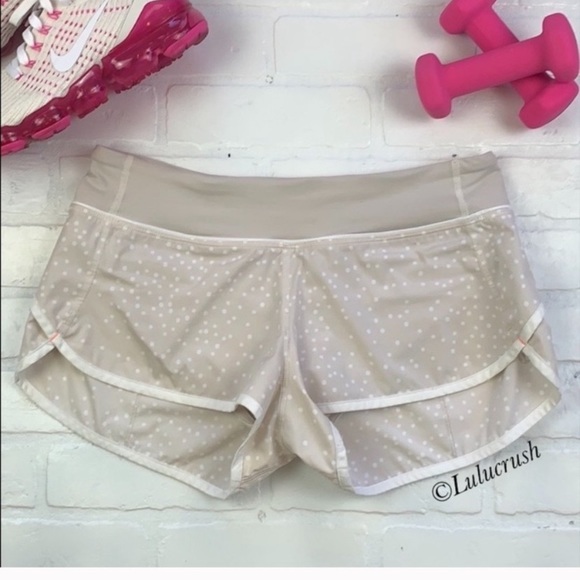🍋Lululemon Speed Short! - Picture 2 of 8